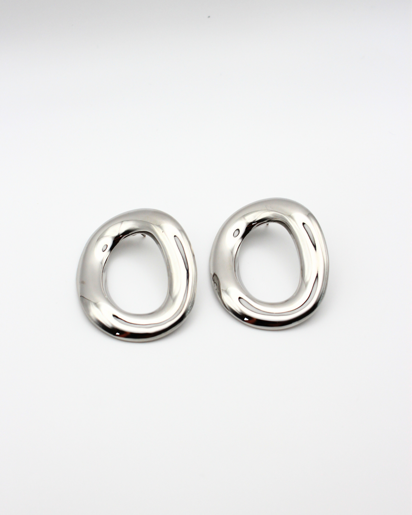 Grote ronde studs