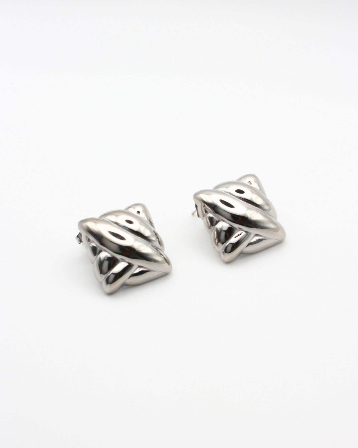 Classic studs