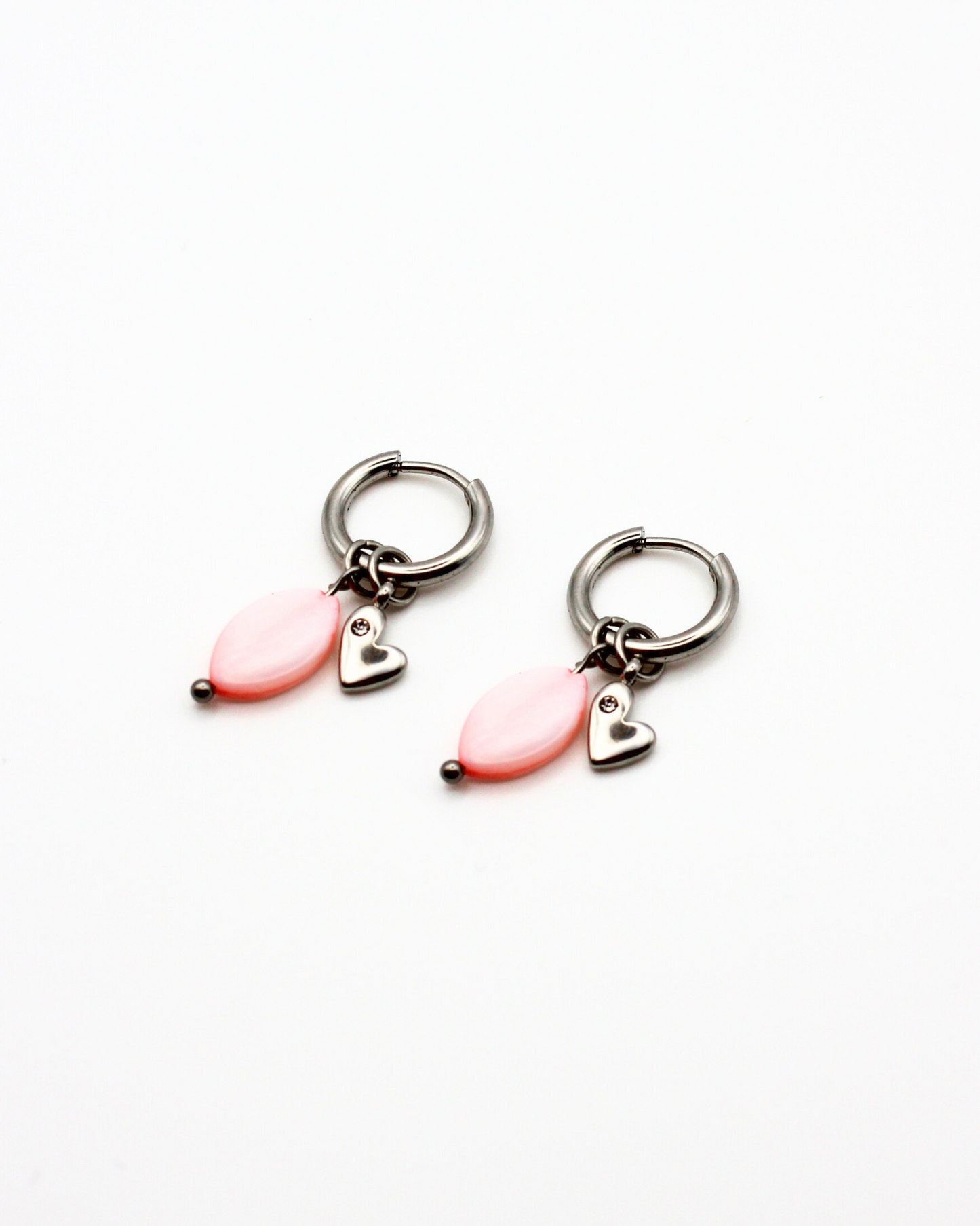 Roze oorbellen met hartje