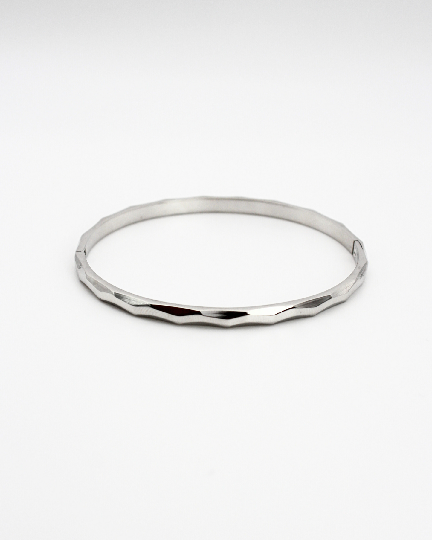 Bangle met patroon