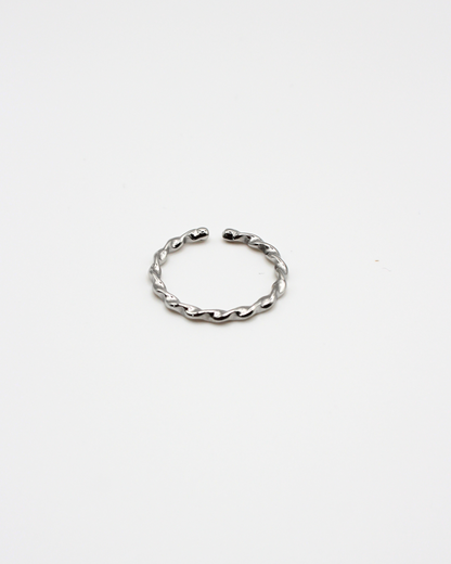 Simpele gedraaide ring