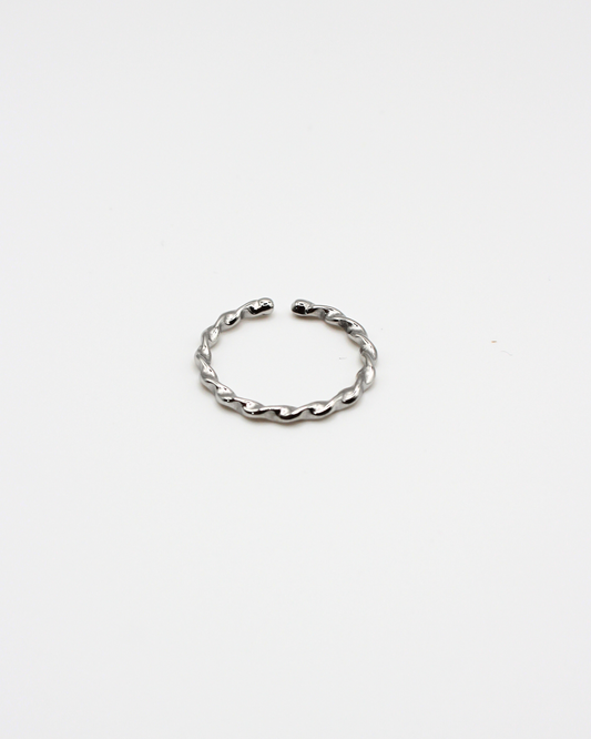 Simpele gedraaide ring