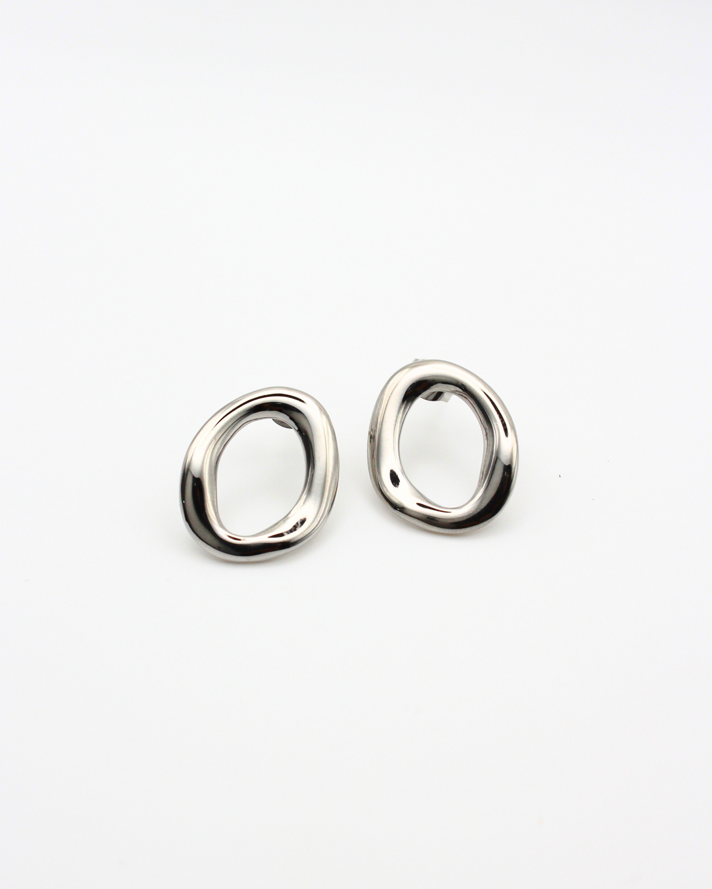 Ronde kleine studs