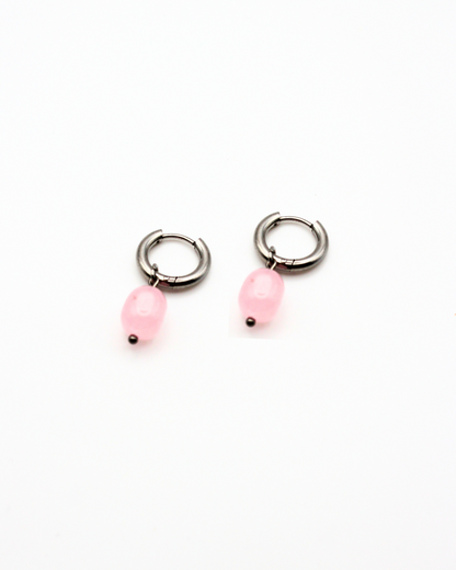 Oorbellen met roze kraal