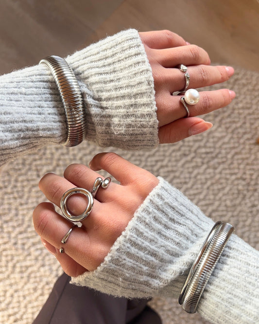 Brede bangle met strepen