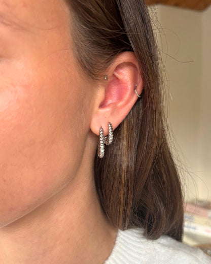 Grote ovalen oorbellen met patroon