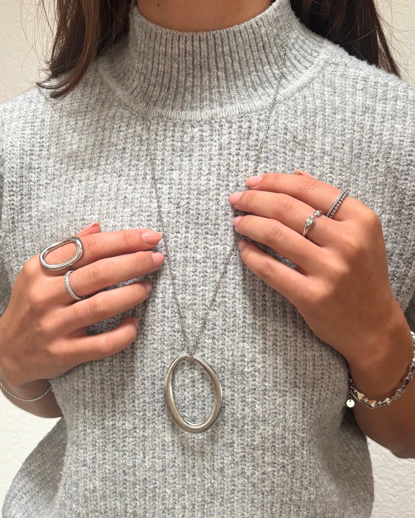 Ronde ring met patroon