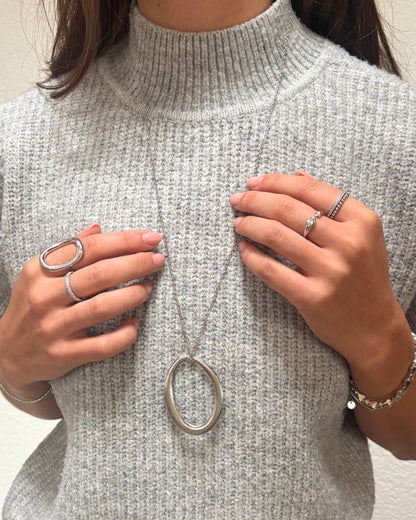 Ronde ring met patroon