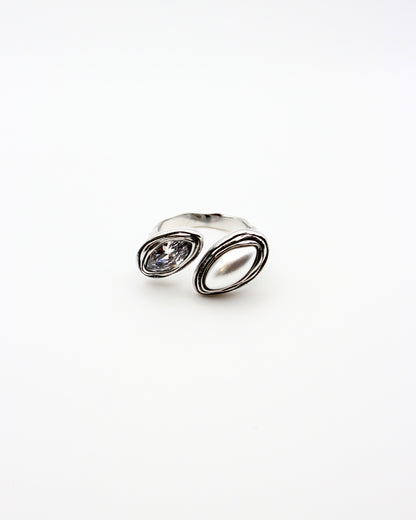 Diamand en parel ring