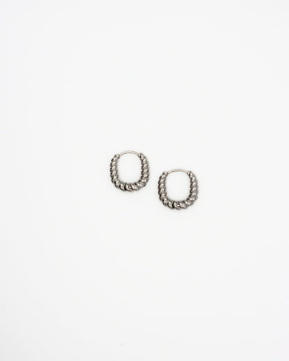 Kleine ovalen oorbellen met patroon