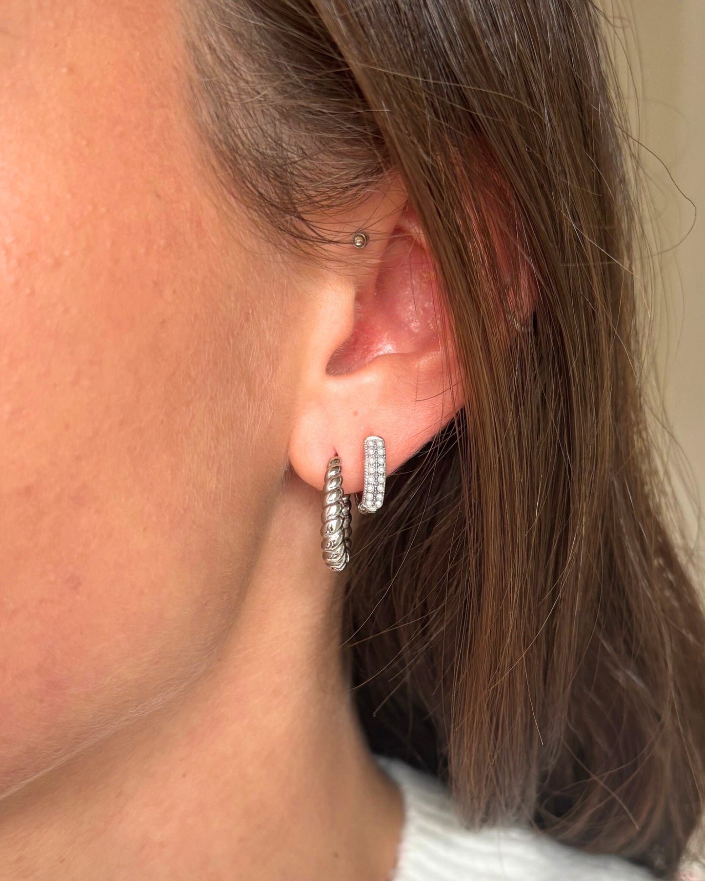 Medium ovalen oorbellen met patroon